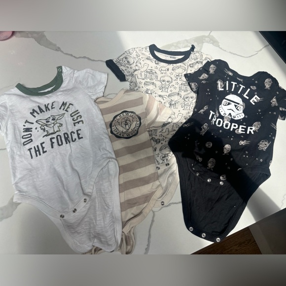 GAP Baby Gap X Star Wars 6 Baby Onesies. 18-24 Months - Picture 1 of 8